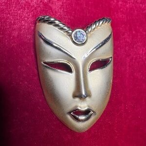 Brooch Mardi Gras Mask Gold Rhinestone Vintage Pin